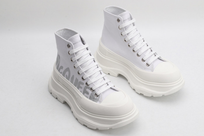 alex mcqu sneakers