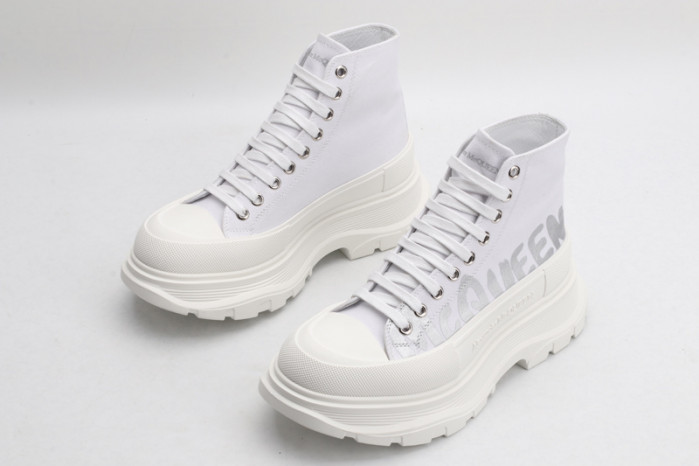 alex mcqu sneakers