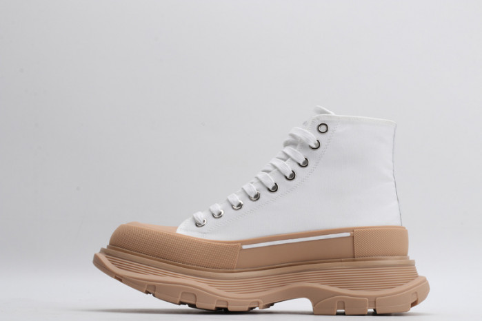 alex mcqu sneakers