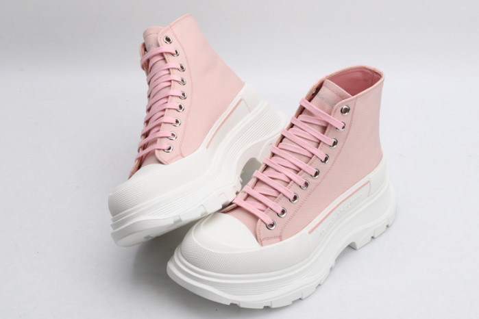 alex mcqu sneakers