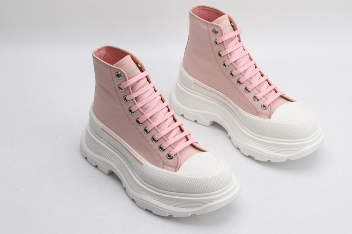 alex mcqu sneakers