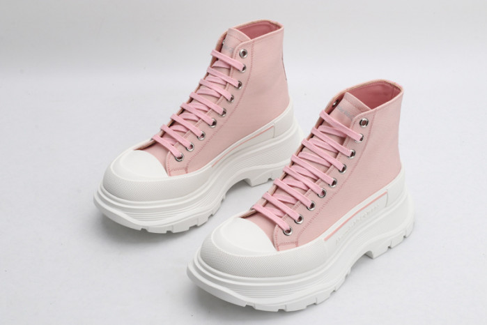 alex mcqu sneakers