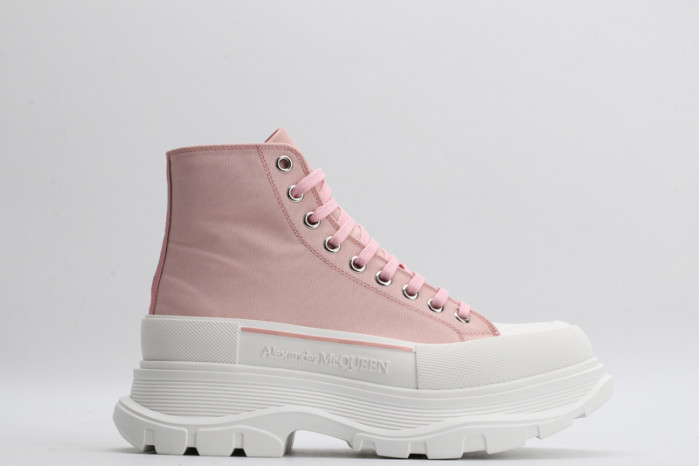 alex mcqu sneakers