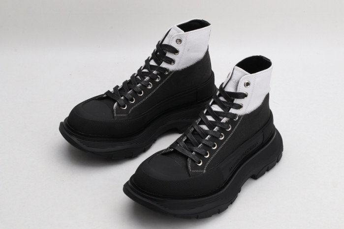 alex mcqu sneakers
