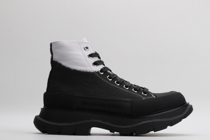 alex mcqu sneakers