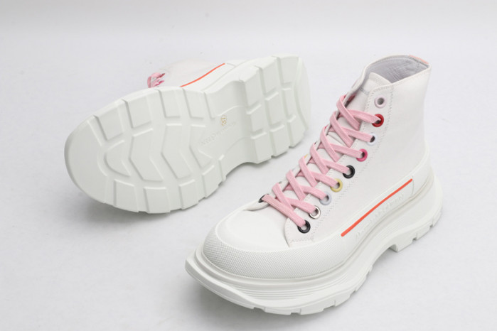 alex mcqu sneakers