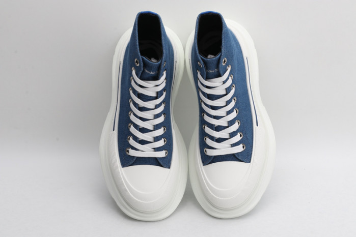 alex mcqu sneakers