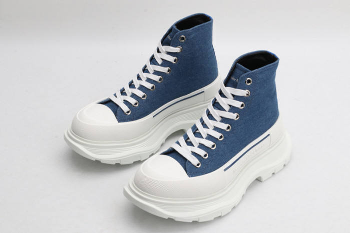alex mcqu sneakers