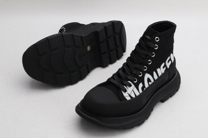 alex mcqu sneakers
