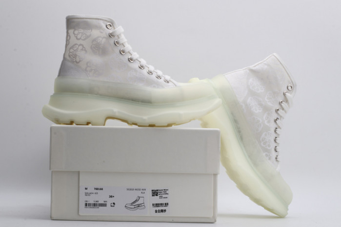 alex mcqu sneakers