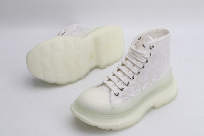 alex mcqu sneakers