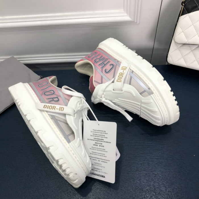 dr trainer sneaker