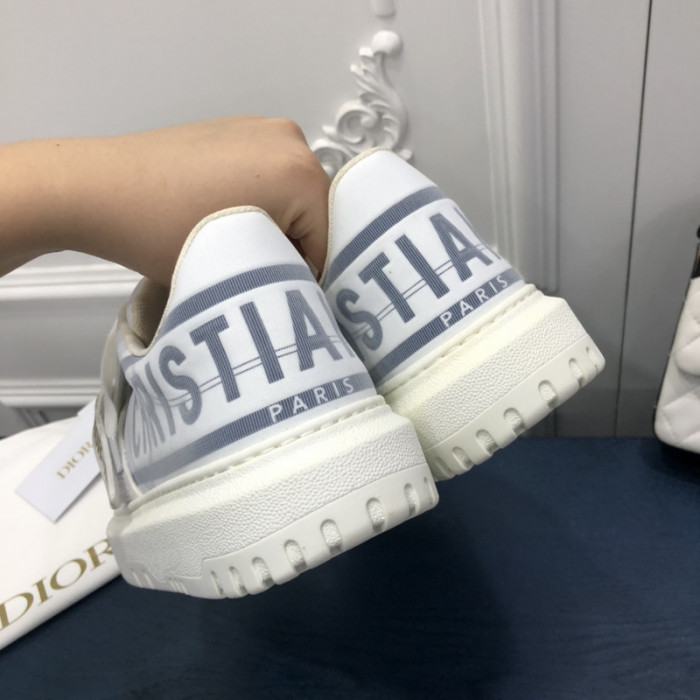 dr trainer sneaker
