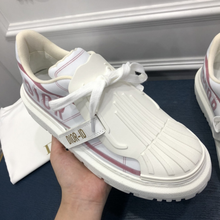 dr trainer sneaker