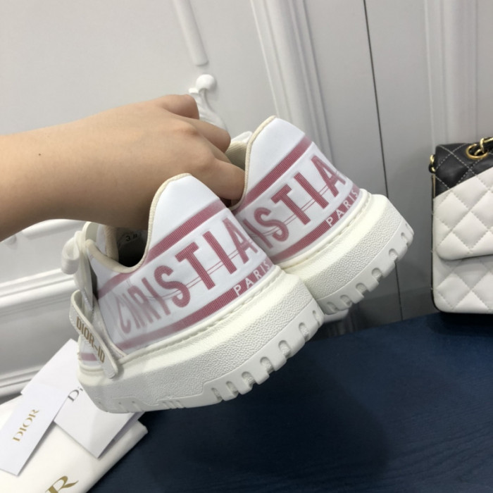 dr trainer sneaker