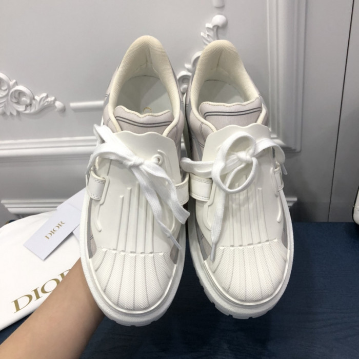 dr trainer sneaker