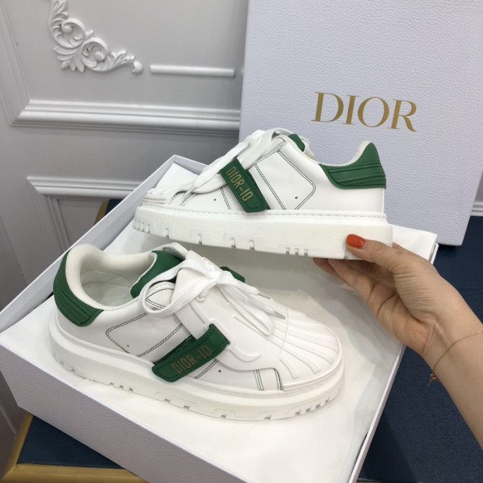dr trainer sneaker