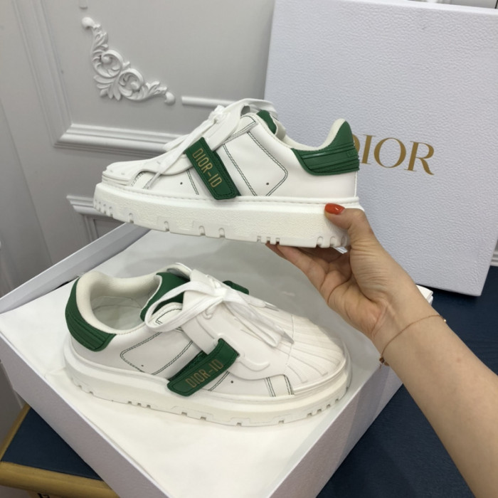 dr trainer sneaker