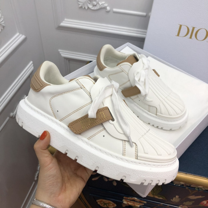 dr trainer sneaker