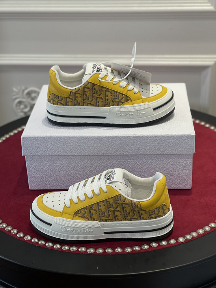 dr trainer sneaker