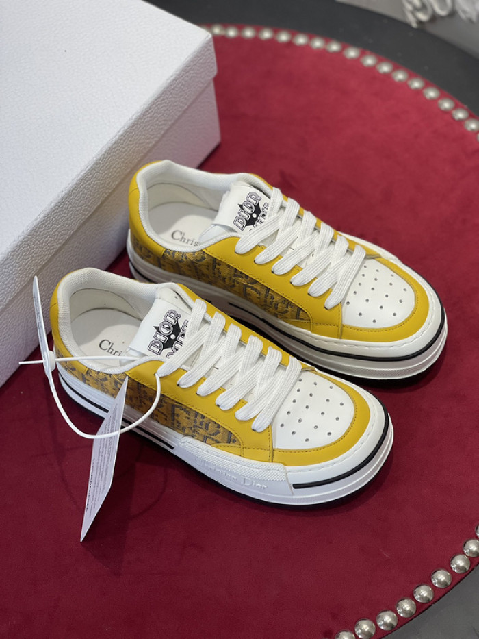 dr trainer sneaker