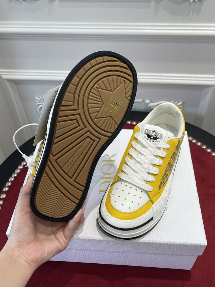 dr trainer sneaker