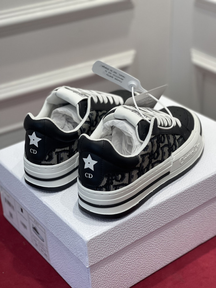 dr trainer sneaker