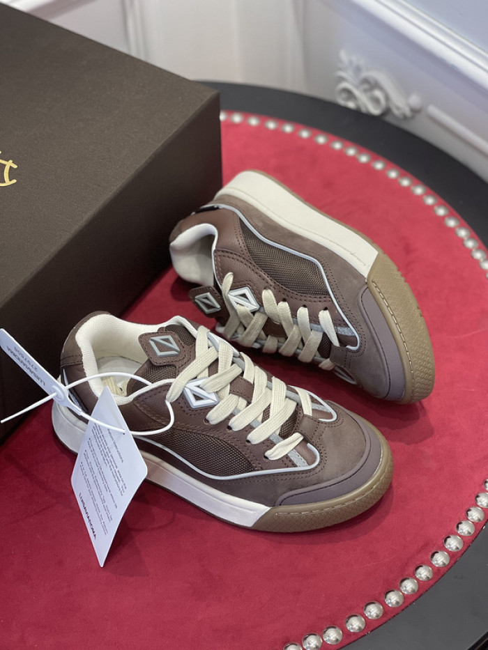 dr trainer sneaker