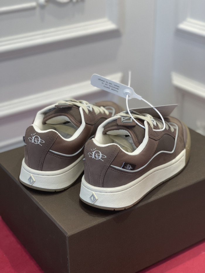 dr trainer sneaker
