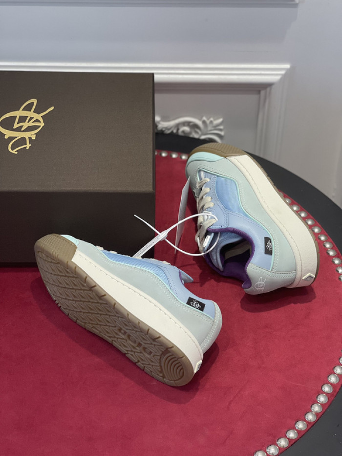 dr trainer sneaker