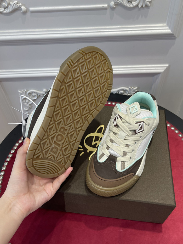 dr trainer sneaker