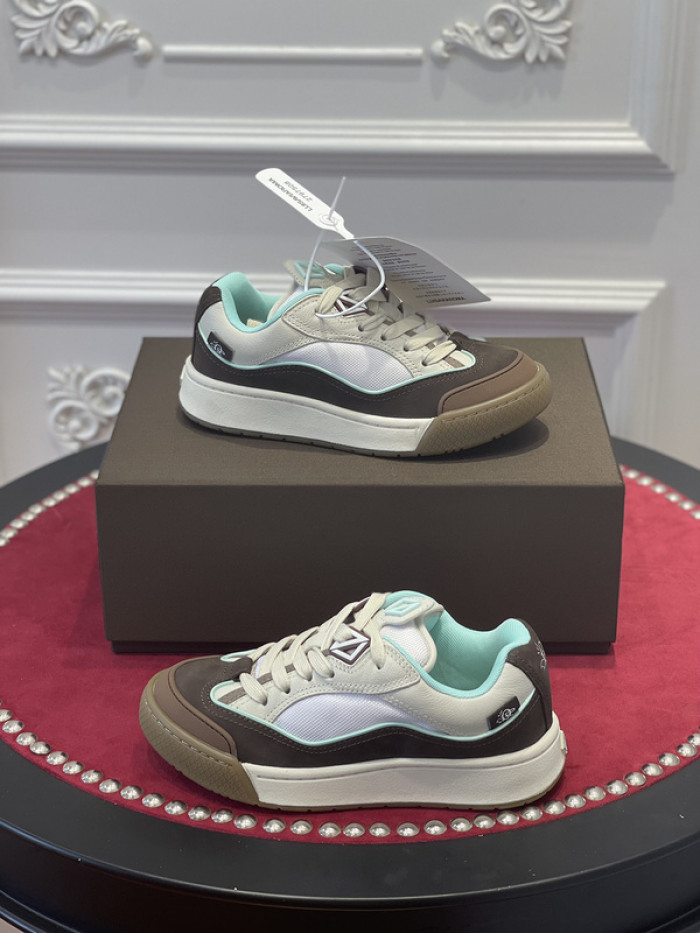 dr trainer sneaker