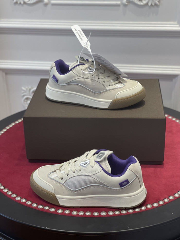dr trainer sneaker
