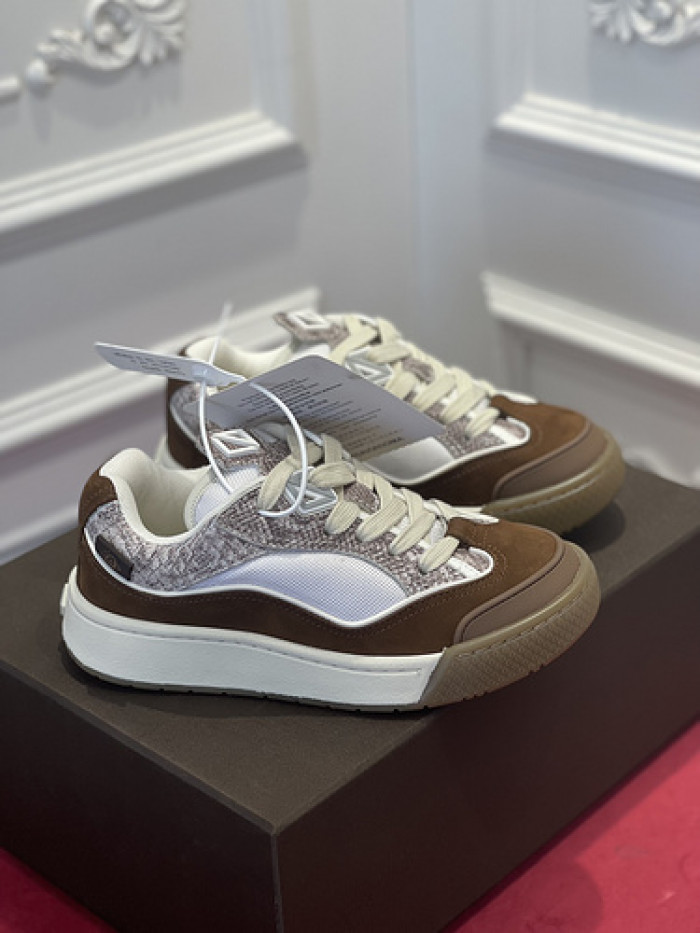 dr trainer sneaker