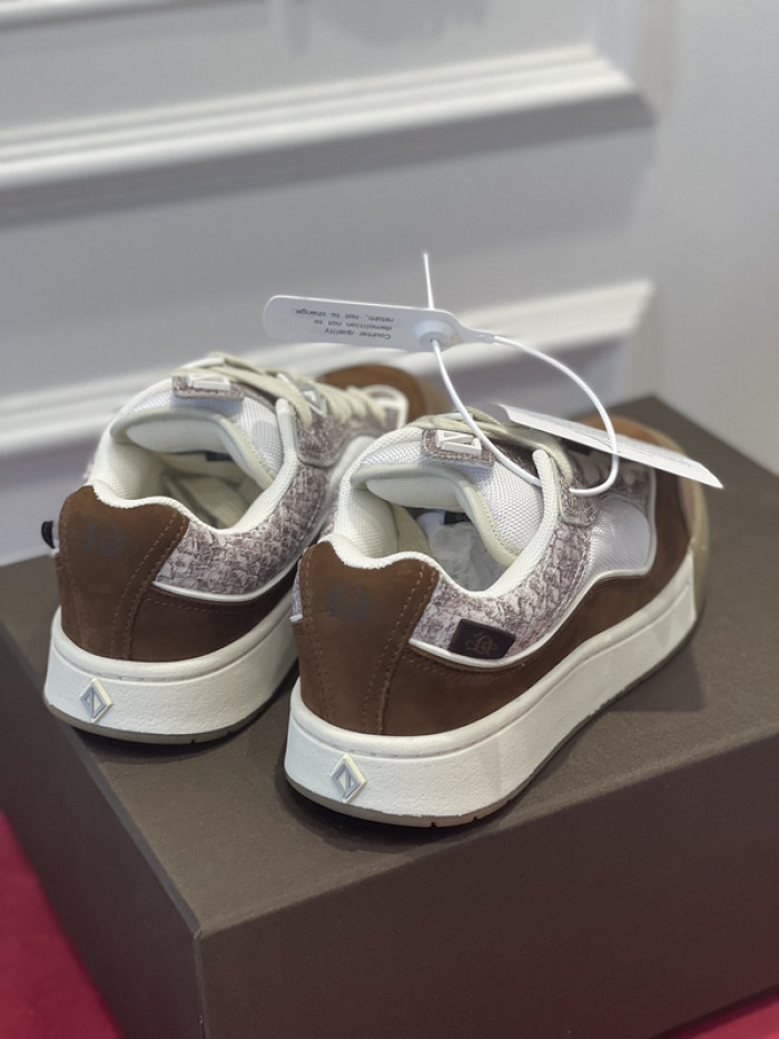 dr trainer sneaker
