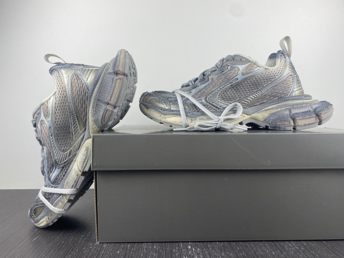 bl 3xl sneaker