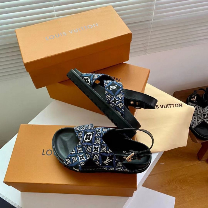 lovt sandal