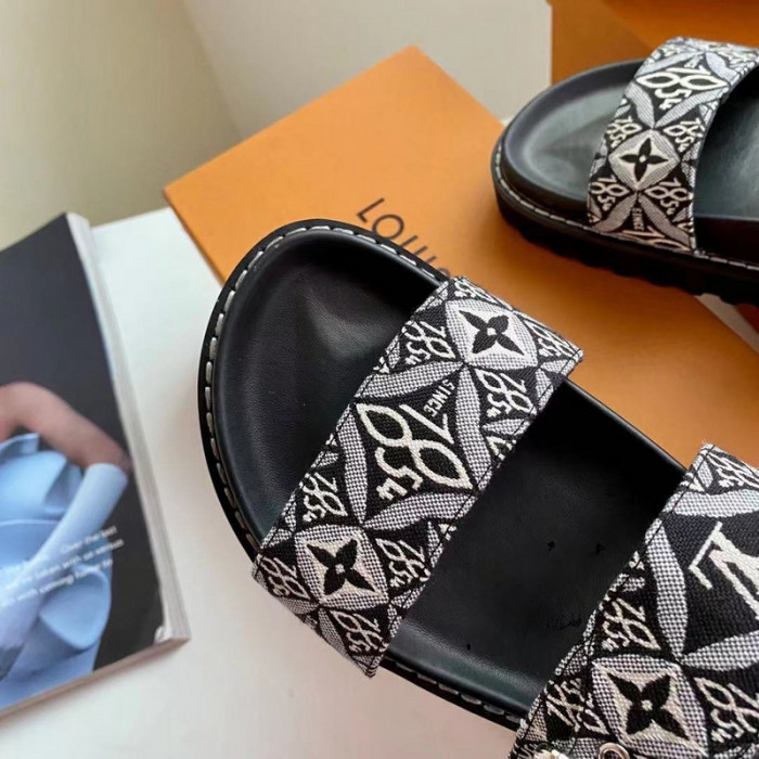 lovt slippers