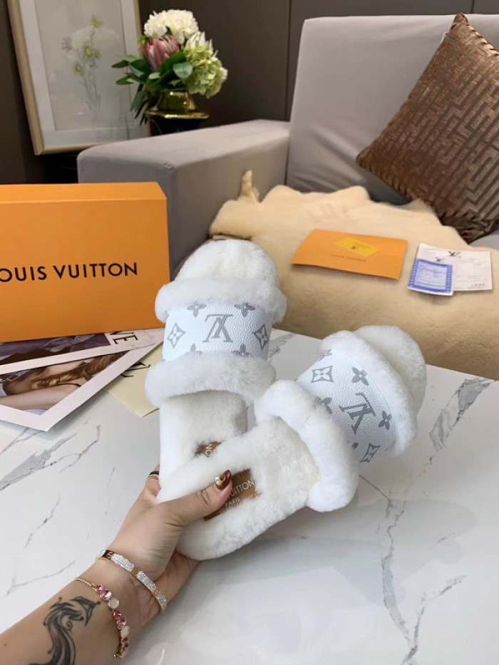 lovt slippers