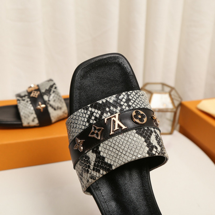 lovt slippers