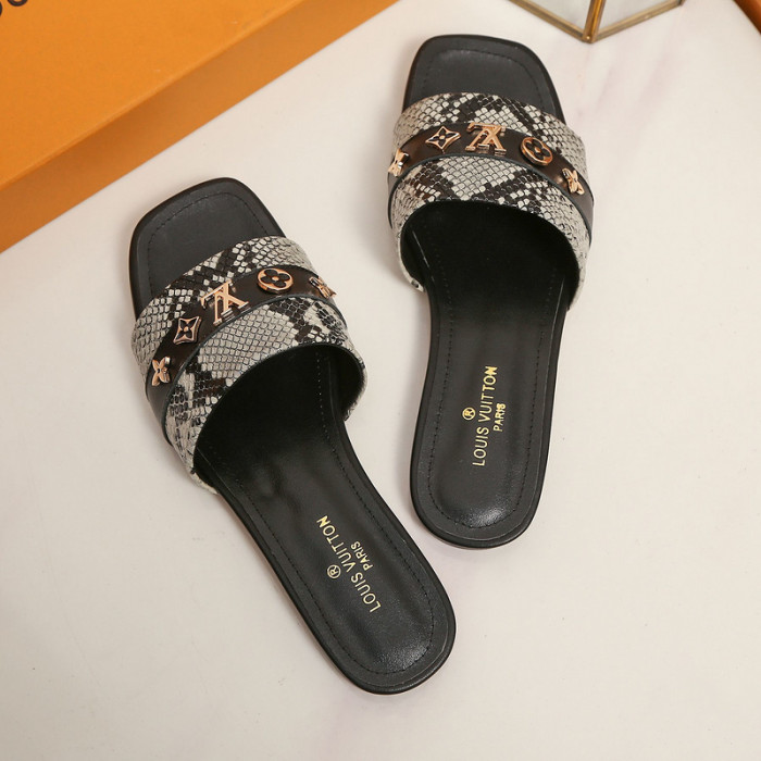 lovt slippers