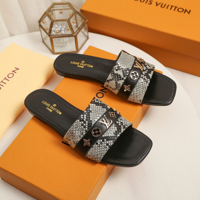 lovt slippers