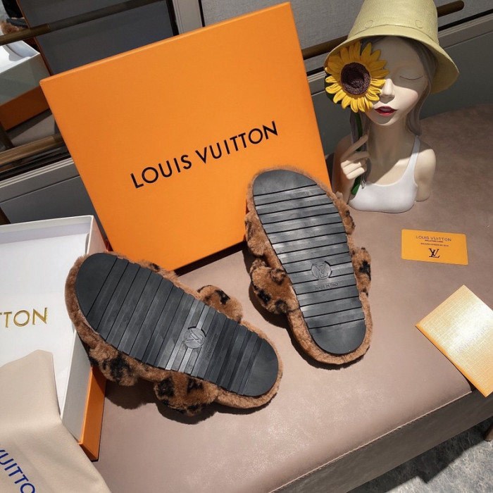 lovt slippers