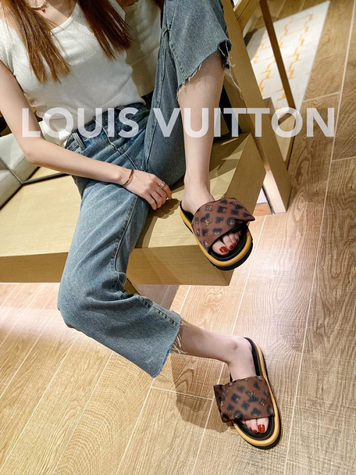 lovt slippers
