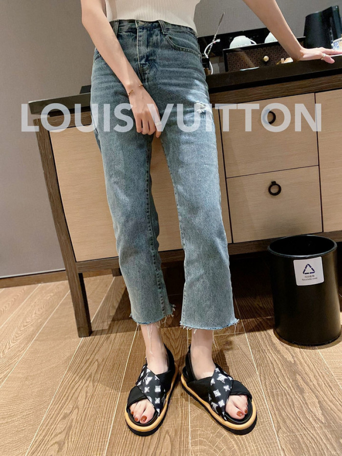 lovt sandal