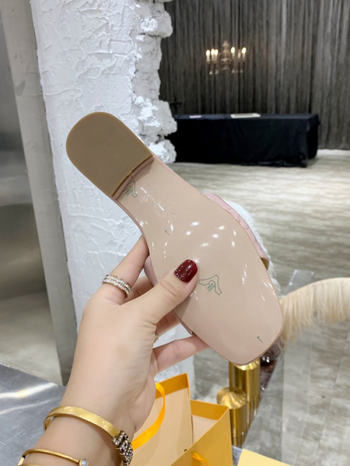 lovt slippers