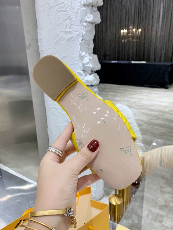 lovt slippers