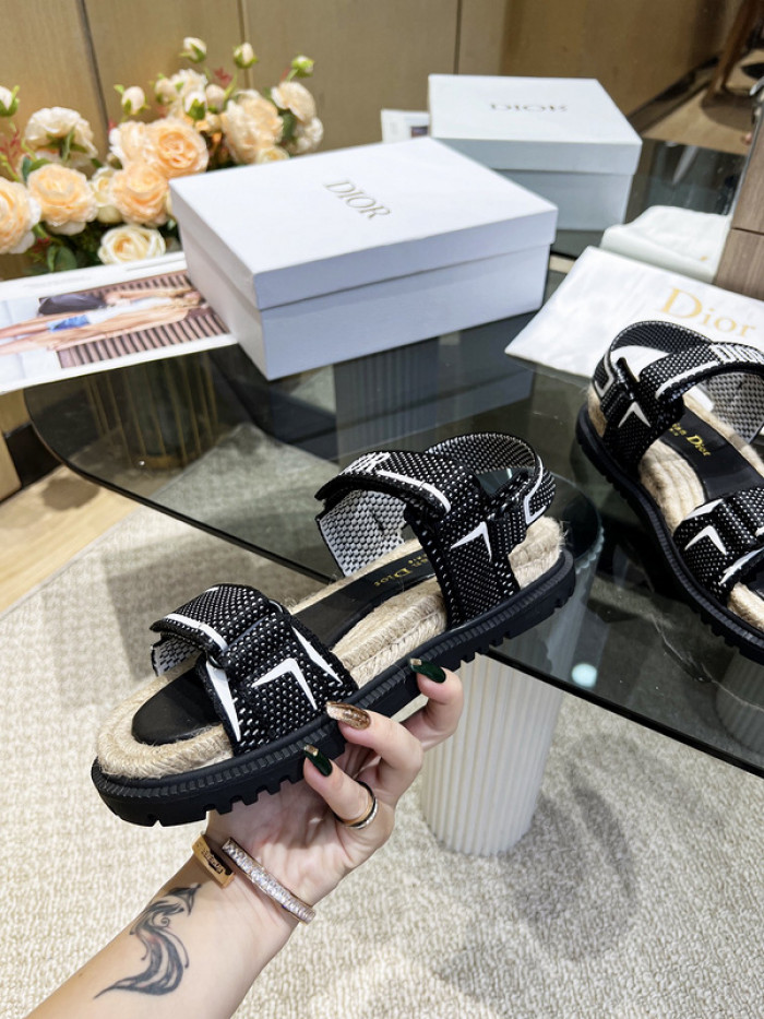 dr sandal