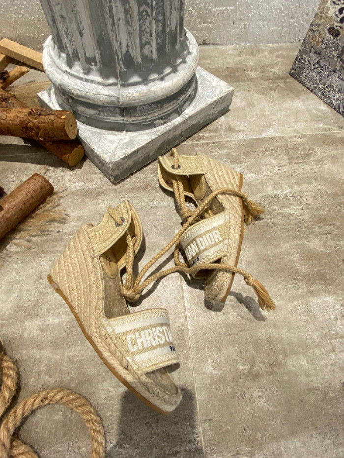 dr sandal
