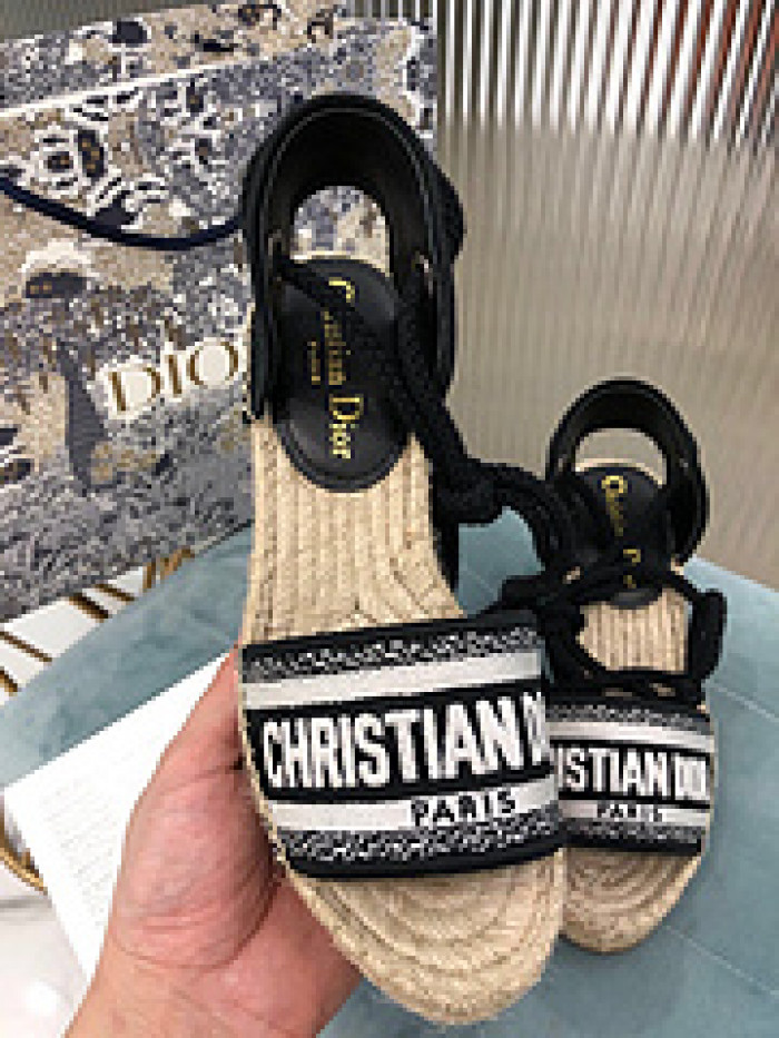 dr sandal